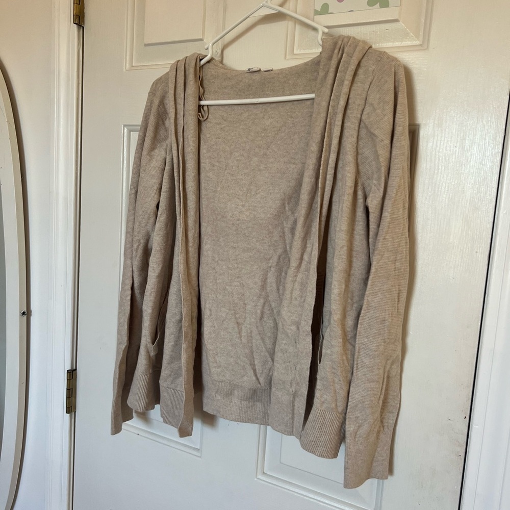 Cardigan with pockets